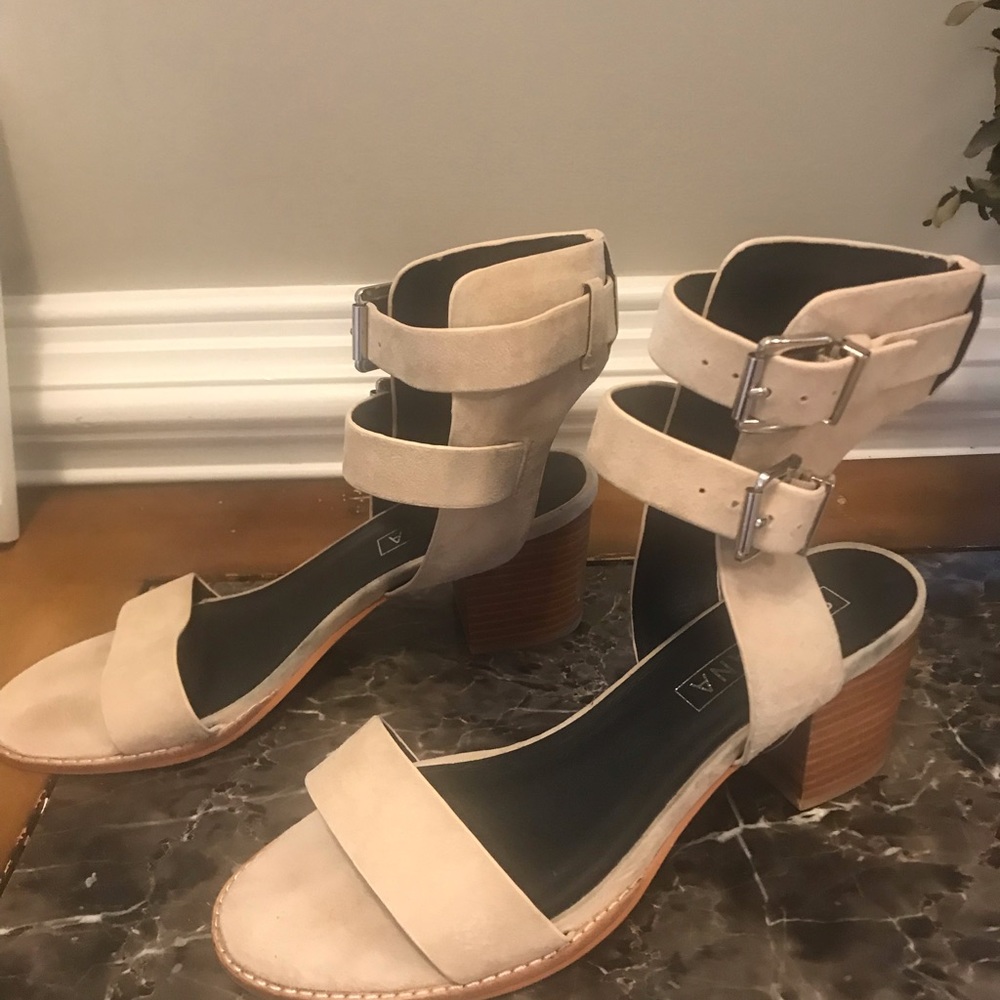 Anthropologie Sol Sana porter shoes size 9